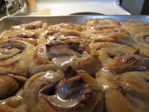 Vegan Cinnamon Rolls for Everyone! | Red-Handled Scissors