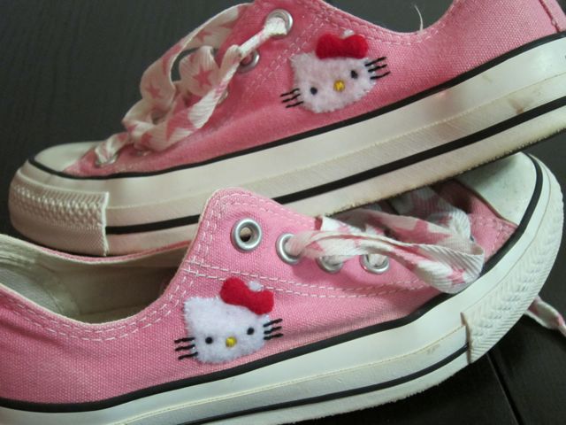 Sunday Snapshot: Mother's Day Hello Kitty Shoes | Red-Handled Scissors