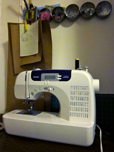 Review: Brother CS-6000i Computerized Sewing Machine for Craft Test Dummies