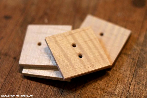 Tutorial: Make Your Own Wooden Buttons