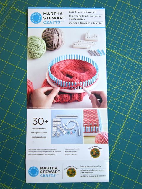 Using The Martha Stewart Crafts Loom Kit With Lion Brand Yarn