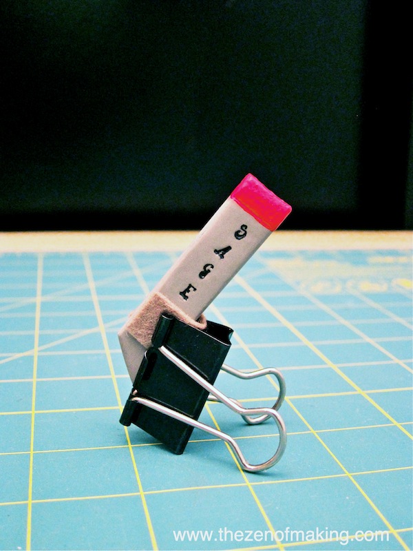 Craft Tip: Use Binder Clips as Mini Clamps and Easels | Red-Handled Scissors