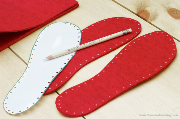 Tutorial: Fancy Felt Soles Crocheted | Red-Handled Scissors