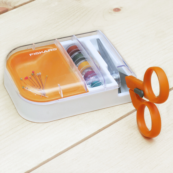 PRODUCT REVIEW: FISKARS SCISSOR SHARPENER 