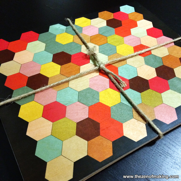 Sunday Snapshot: Wolfum Honeycomb Hexie Crush | Red-Handled Scissors