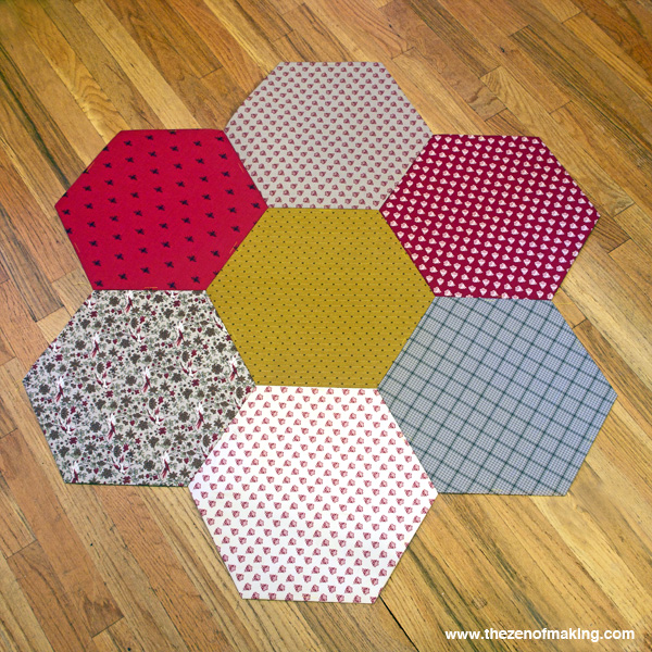 Tutorial: Giant Hexie Flower Lap Quilt - 12 Hexies (or Less) Blog Hop | Red-Handled Scissors