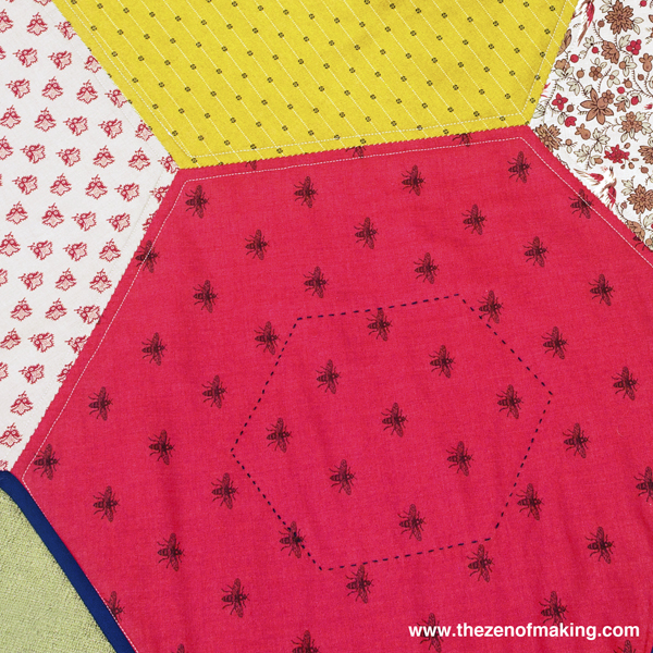 Tutorial: Giant Hexie Flower Lap Quilt - 12 Hexies (or Less) Blog Hop | Red-Handled Scissors