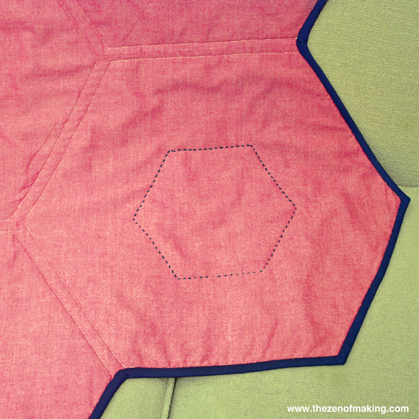 Tutorial: Giant Hexie Flower Lap Quilt - 12 Hexies (or Less) Blog Hop | Red-Handled Scissors