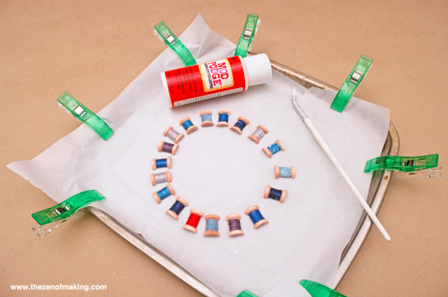 Tutorial: Resin Thread Spool Bracelet | Red-Handled Scissors