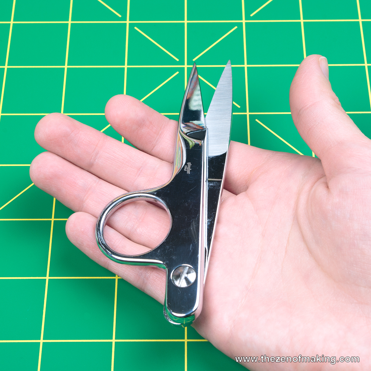 Tools: How to Use Thread Snips