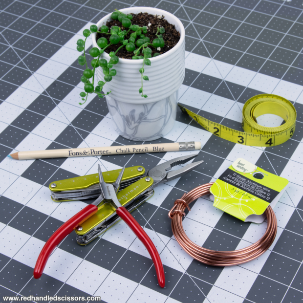 Tutorial: DIY Modern Hanging Planter