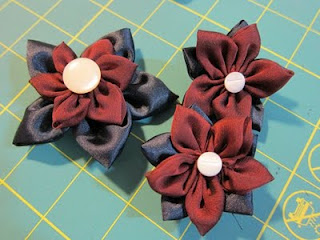 Review: Clover Kanzashi Flower Makers: Pointed Petal for Craft Test Dummies | Red-Handled Scissors